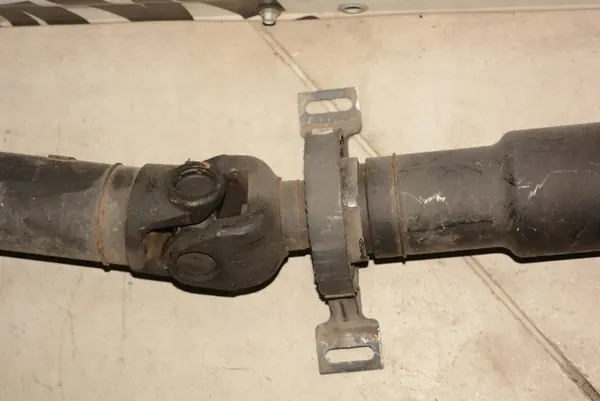 Drivaxel BMW 5 TOURING (E39) 2.5L diesel image 3