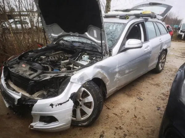 Pakoputken keräin Mercedes-Benz C-Class OEM a6461420120 image 6