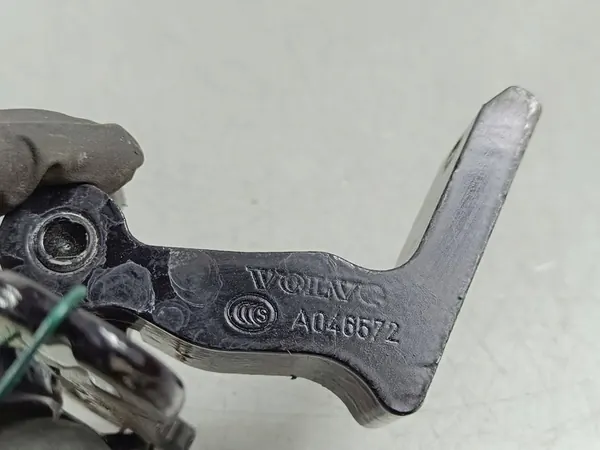 ntertürscharniere Volvo XC90 2020 OEM FOB51698 image 5