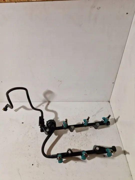 Sistema de injeção de combustível Lexus RX 450H image 3