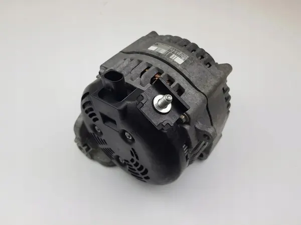Vaihtovirtageneraattori BMW 3 (F30, F80) 2.0L bensiini image 3