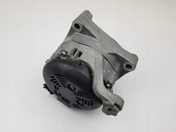 Vaihtovirtageneraattori BMW 3 (F30, F80) 2.0L bensiini image 7