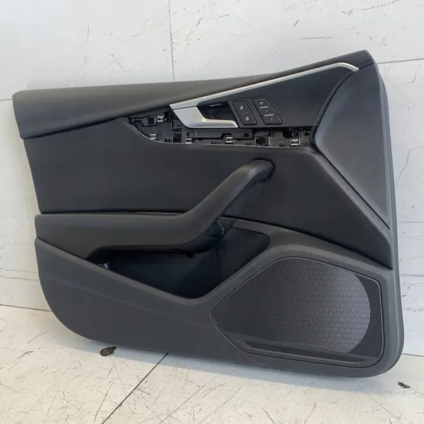 Revestimento de porta dianteira esquerda Audi A4 B9 8W LIFT 2022 OEM image 5