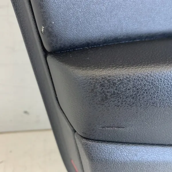 Revestimento de porta dianteira esquerda Audi A4 B9 8W LIFT 2022 OEM image 8