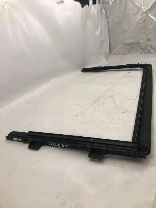 OEM 11742851 Schiebedach-Abdeckung für Mercedes-Benz E W213 image 3