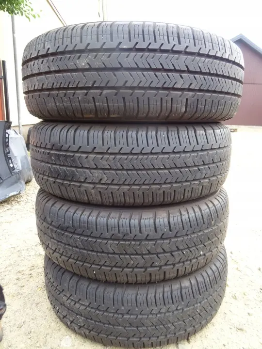 4 Michelin Agilis 51 215/65R16C 106/104T 2024 image 2
