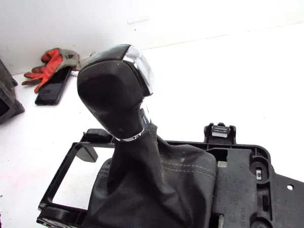 Levier de Vitesses SEAT OEM 5Q1713025AR Leon III image 5