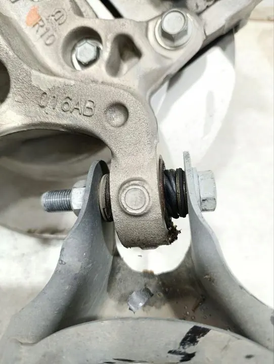 Set di Sospensione Posteriore Chrysler Pacifica 2021 Lato Destro 68484000AA image 8