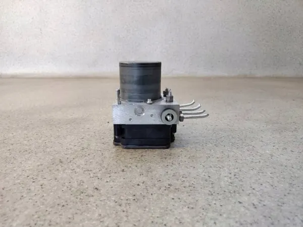 Bomba ABS OEM 476606054R para Renault Clio V image 3