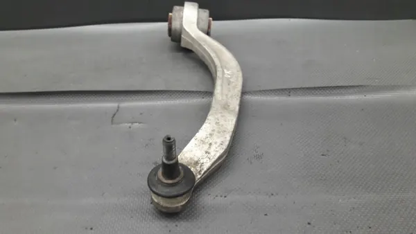 Bras de suspension inférieur droit d'occasion OEM wahacz dolny prawy VW Audi A4 B5 image 4