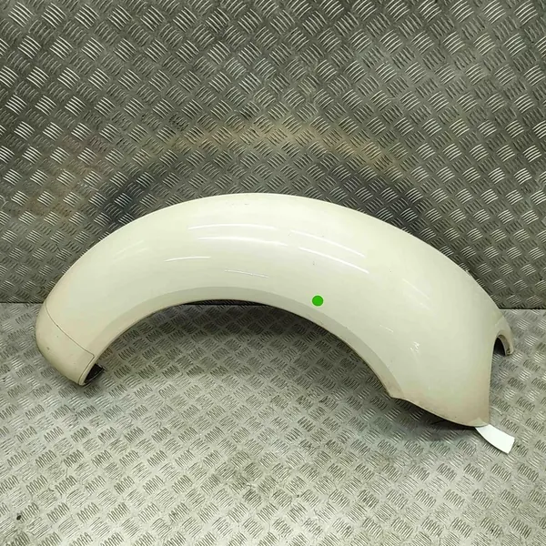 Parafuso Traseiro Esquerdo VW Beetle Cabrio 1.6L 1Y0821301 image 1