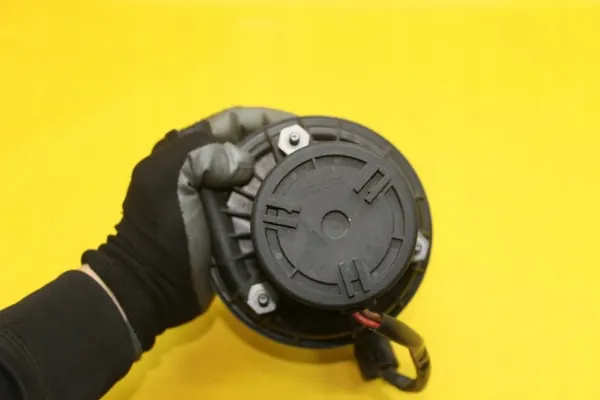 Pompe à air secondaire OEM 7838313 pour BMW E92 E60 image 5