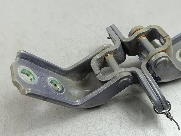 Hastes de porta dianteira KIA Sorento IV 2022 image 2