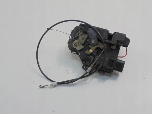 AUDI TT I 8N Framhöger Dörrlås 9-Pin 8N1837016 image 5