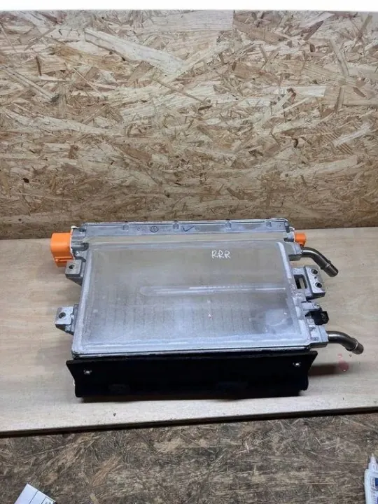 Inversor Hyundai IONIQ OEM 364001XAB0 - Usado image 2