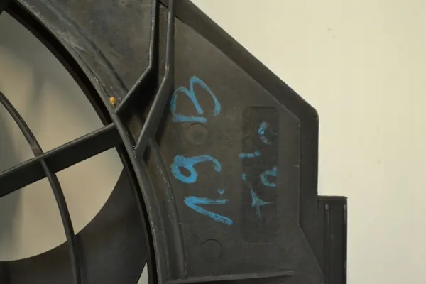 Behr Hella Service Kylarrubrik 8EW 351 038-391 image 4