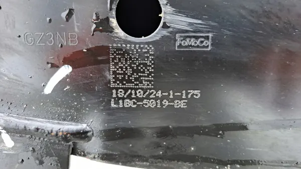 Ford Puma MK2 Lift 2024 R Släde OEM L1BC-5019-BE image 8