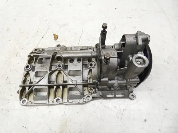 Olje pump BMW X1 E84 2.0D N47D20C OEM image 2