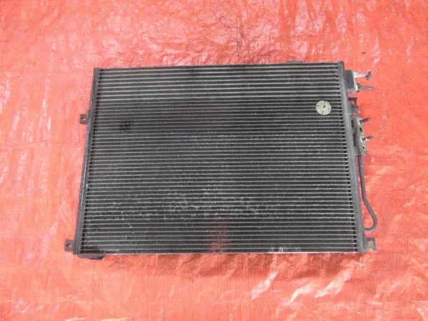 Condenseur A/C Jeep Grand Cherokee image 3