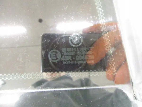 Vitre arrière droite BMW E53 X5 OEM Szyba ptył image 3