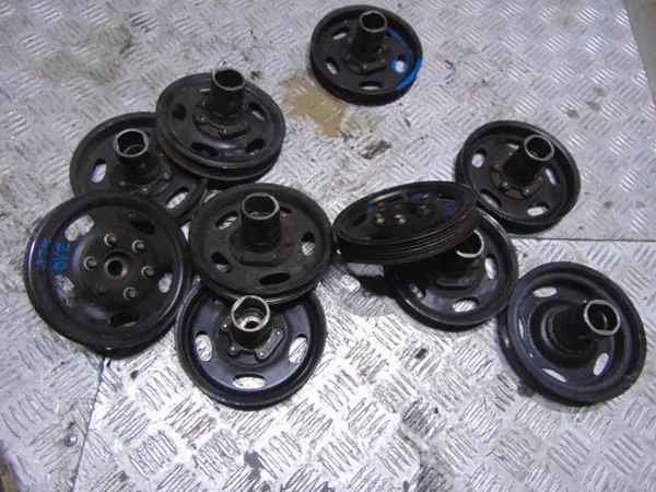 Polea cigüeñal Vauxhall Corsa OEM 90572867 image 5