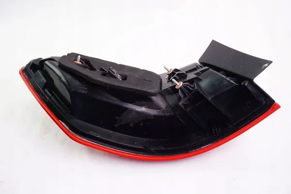 Rechter Achterlicht Mercedes W212 A2128201264 image 9