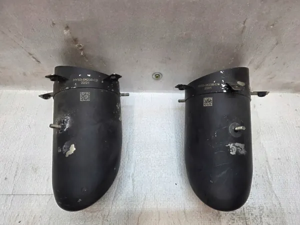 Auspuffendstücke Aston Martin DBX OEM HM535K238CB image 9