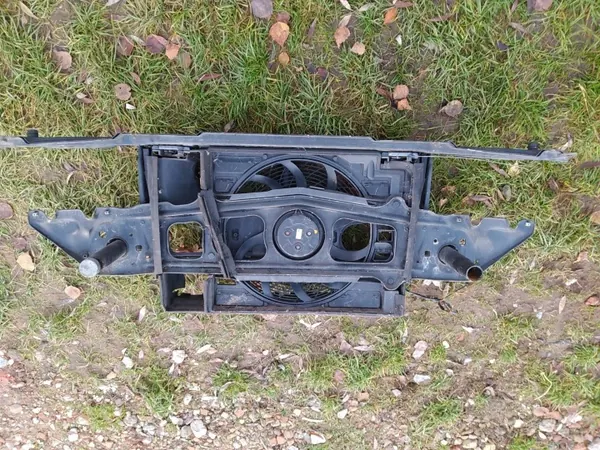 BMW E39 PAS voorste versterking - beschadigde ventilator OEM image 6