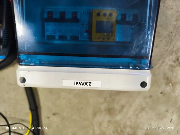 Inversor COTEK SP3000 para MERCEDES BENZ SPRINTER III image 5