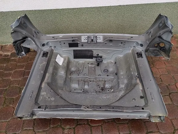 Piso de porta-malas traseiro OEM Wanna Kufer Pas tylny Audi A4 B9 image 2