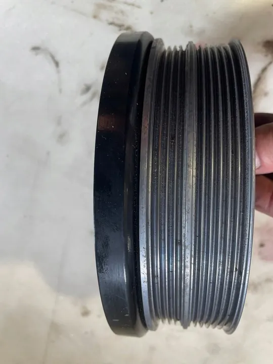 AUDI A4 A5 Q5 A6 Q7 3.0 TDI Polia 059105251EC image 3