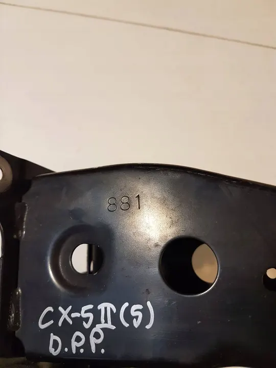 Mazda CX-5 II Framskärm Dämpare KDY03488X image 5