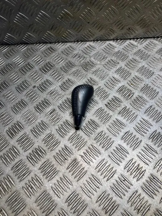 Chrysler 300 - 300C Gear Shift Knob image 1