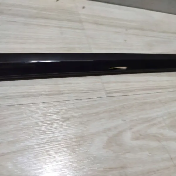 Bakrutsguide OEM P7FP Höger sida Jaguar F-Pace image 6