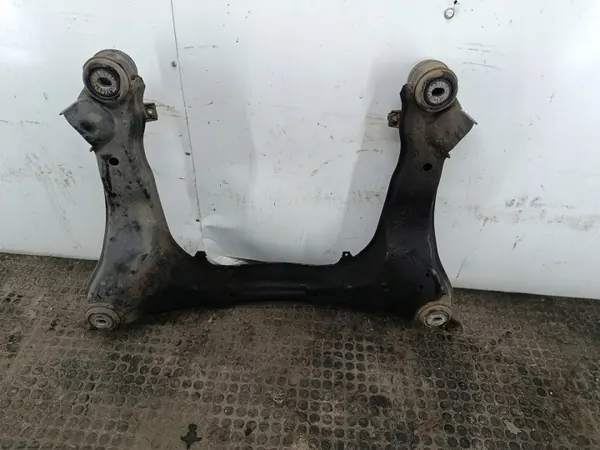 Traverse avant OEM 8E0399313BD pour Audi A4 B7 image 5