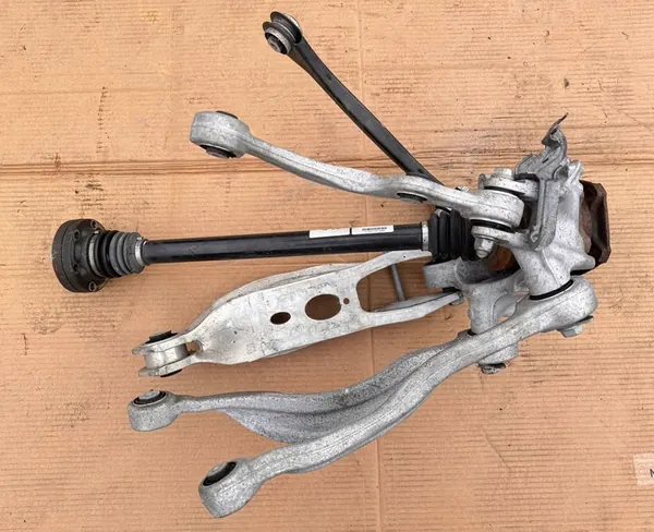 Snodo posteriore destro Audi Q7 image 2