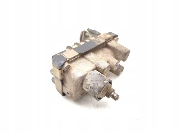 Land Rover Turbo Actuator OEM 6NW009550 3.0 TD image 3