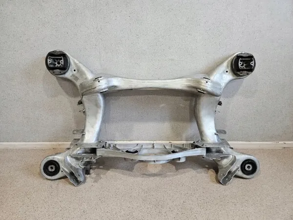 OEM A2213500508 Subchasis trasero Mercedes Clase S image 10