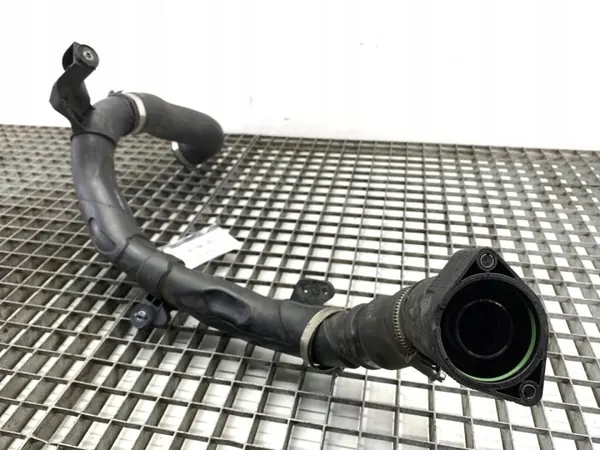 Tubo Turbo OEM 1K0145762HJ para VW Passat B7 2.0 image 3
