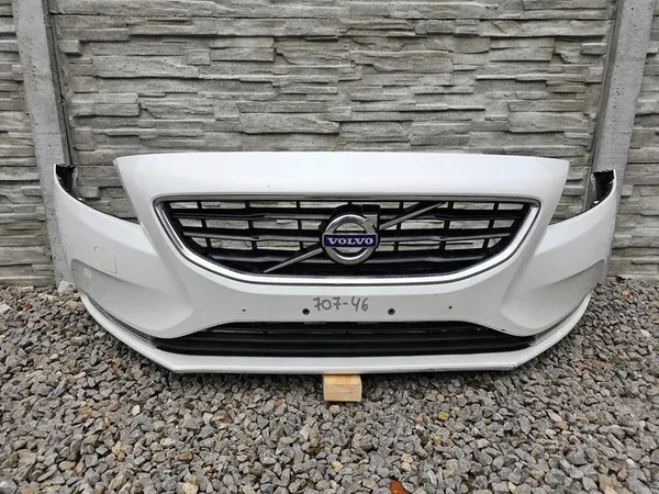 Pare-chocs avant Volvo V40 II 2012-2017 OEM MCA2710 image 1