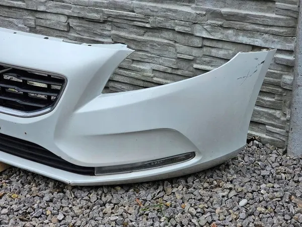 Pare-chocs avant Volvo V40 II 2012-2017 OEM MCA2710 image 4