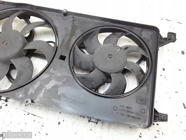 2009 Ford Transit Jäähdyttimen tuuletin suojuksella OEM image 8