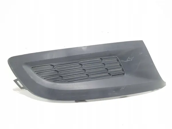 Front Right Bumper Grille VW Polo V 6R image 3