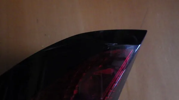 Luz trasera derecha HYUNDAI TUCSON IV 2020- 92402-N7000 image 2