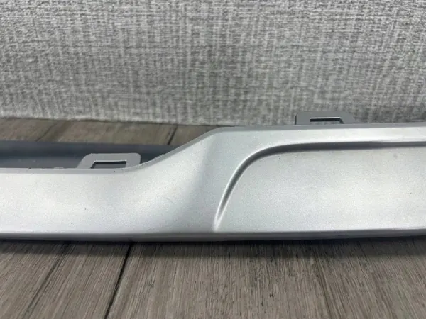 Spoiler del parachoques delantero MG HS OEM 10878161 image 5