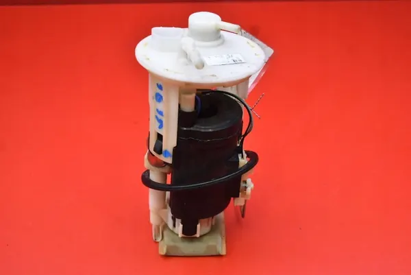 Bomba de combustível Hyundai Getz 1.1 31110-1C000 image 6