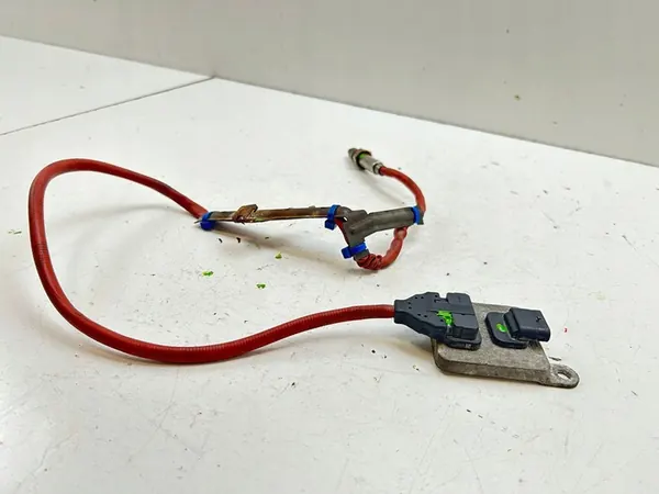 Lambda Sensor NOx BMW X5 F15 857647101 image 3