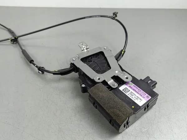 Kia OE Sitzmotor OEM 22700MQ760 - Gebraucht image 4