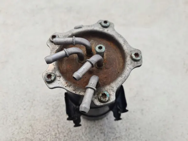 VW GOLF V 1.9 SDI Polttoainesuodattimen Kotelo image 5