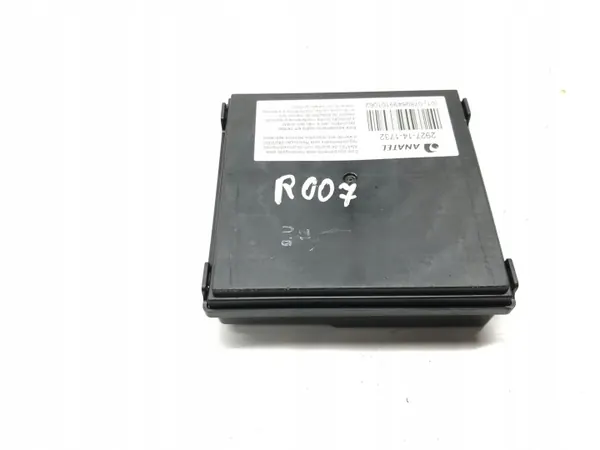 Module sans clé OEM 793186748 pour Chevrolet Corvette C8 image 4